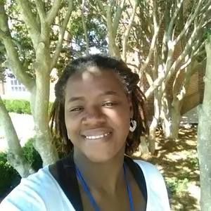 Meet your Posher, Lynn